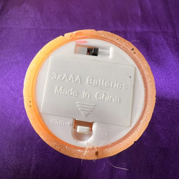 ๐6 Flameless Candle some are Flickering & Wax - Battery Operated - Picture 7 of 16